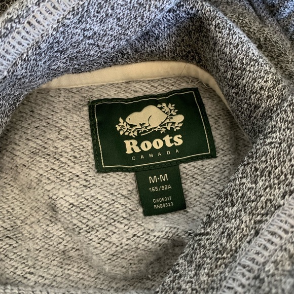 Roots grey hoodie size M - Picture 2 of 7